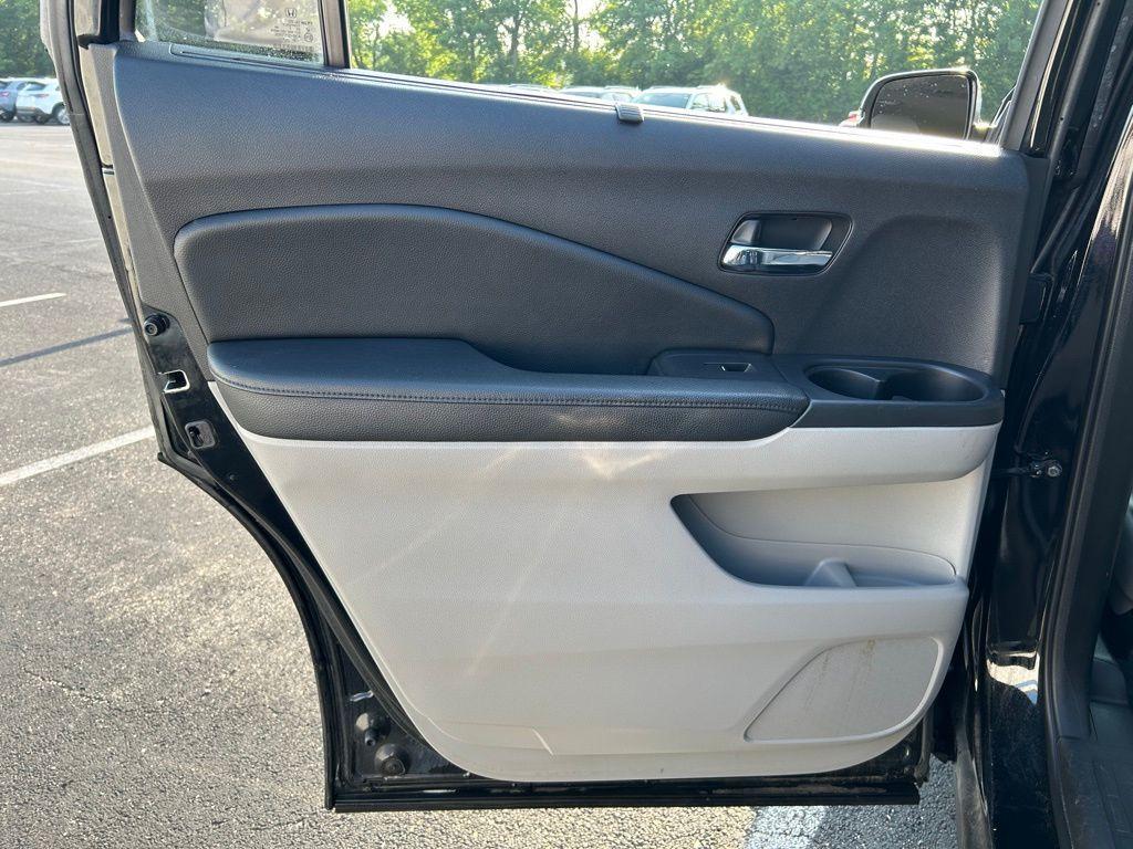 used 2017 Honda Pilot car, priced at $19,991