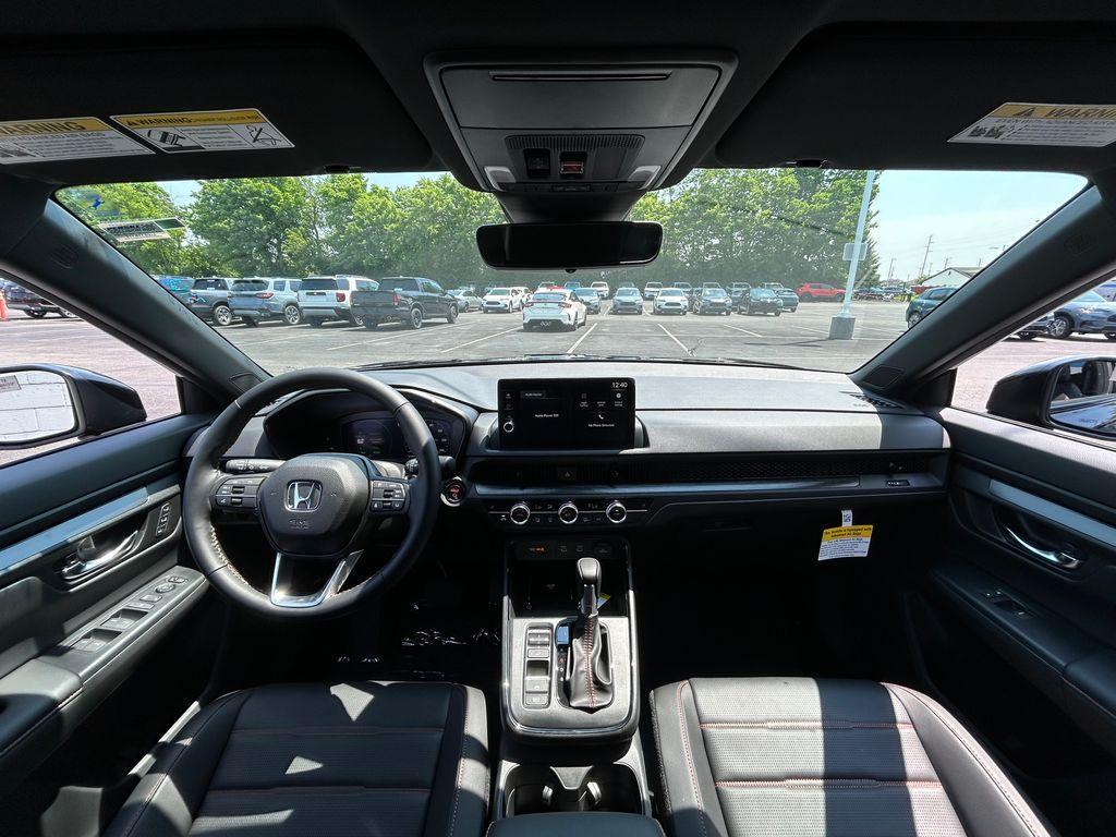 new 2026 Honda CR-V Hybrid car, priced at $39,684