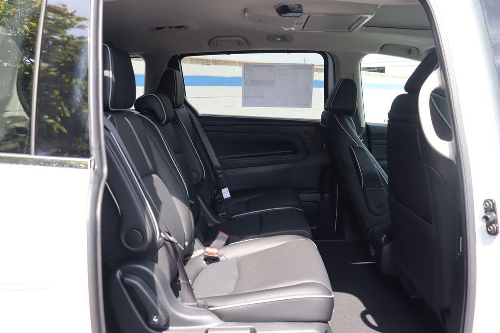 new 2025 Honda Odyssey car, priced at $52,085