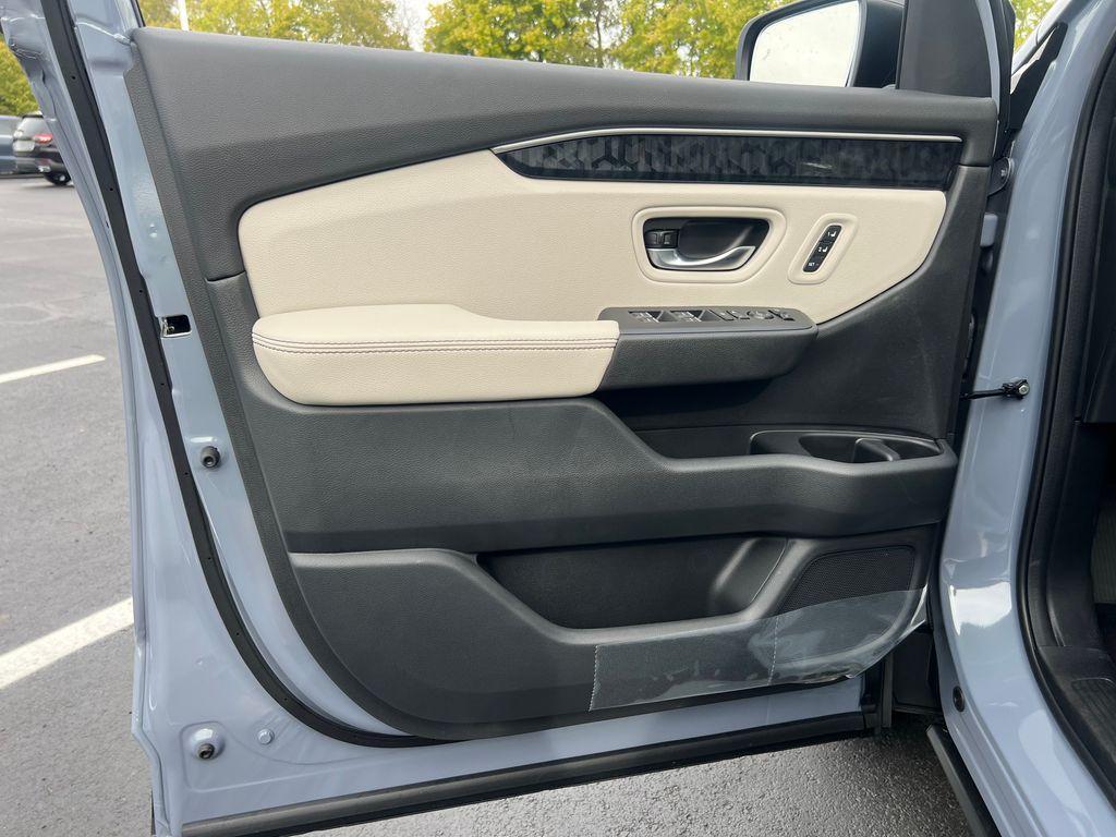 new 2026 Honda Passport car, priced at $52,537