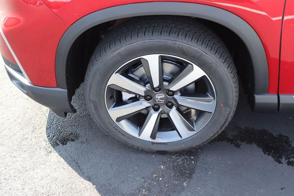 new 2025 Honda Pilot car, priced at $49,505