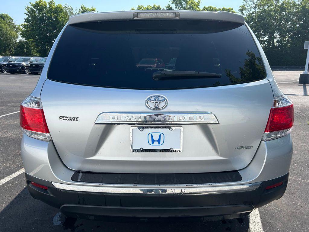 used 2012 Toyota Highlander car, priced at $9,792