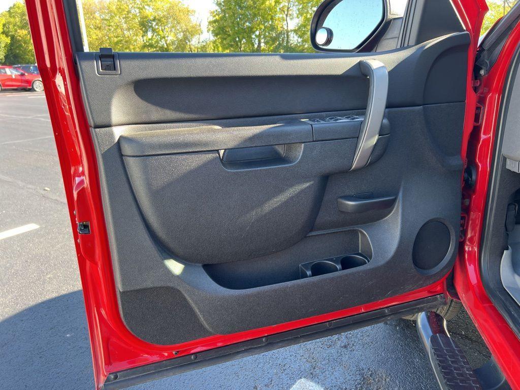 used 2011 Chevrolet Silverado 1500 car, priced at $12,293