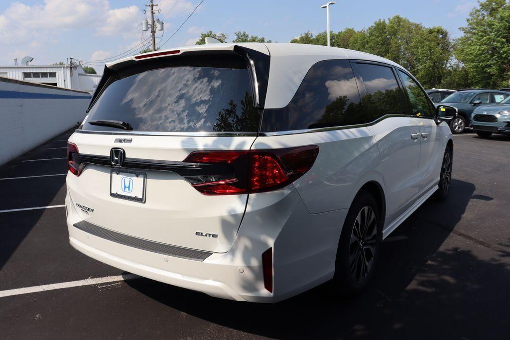 new 2025 Honda Odyssey car, priced at $50,595