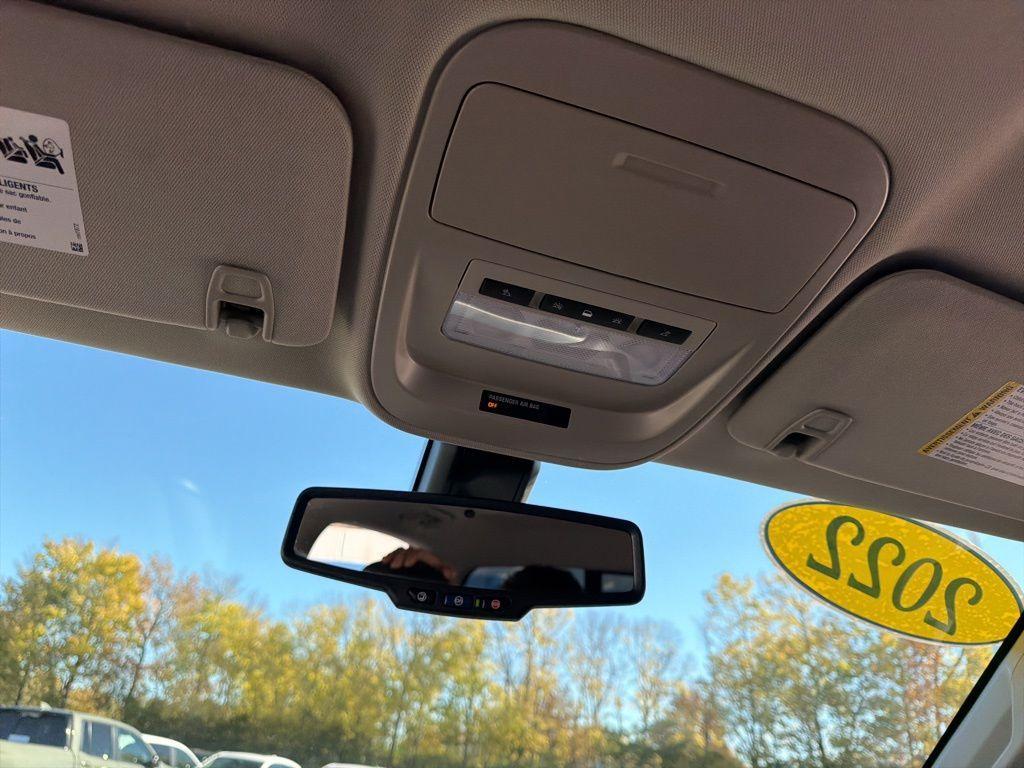 used 2022 GMC Canyon car, priced at $27,694