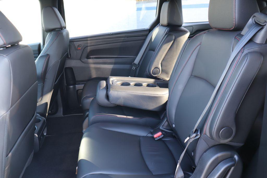 used 2024 Honda Odyssey car, priced at $41,490