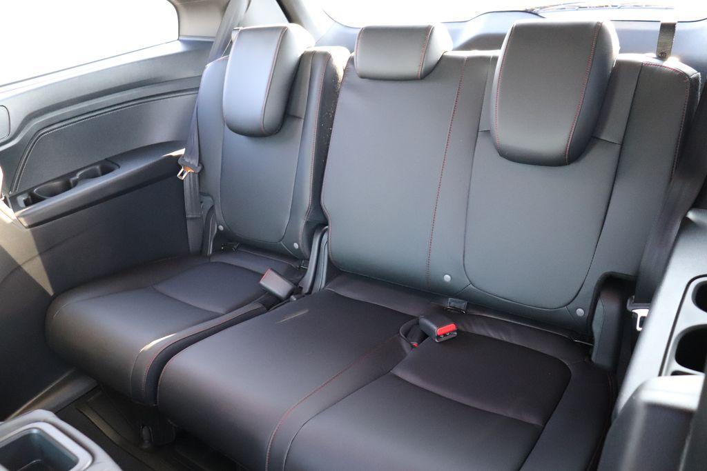 used 2024 Honda Odyssey car, priced at $41,490