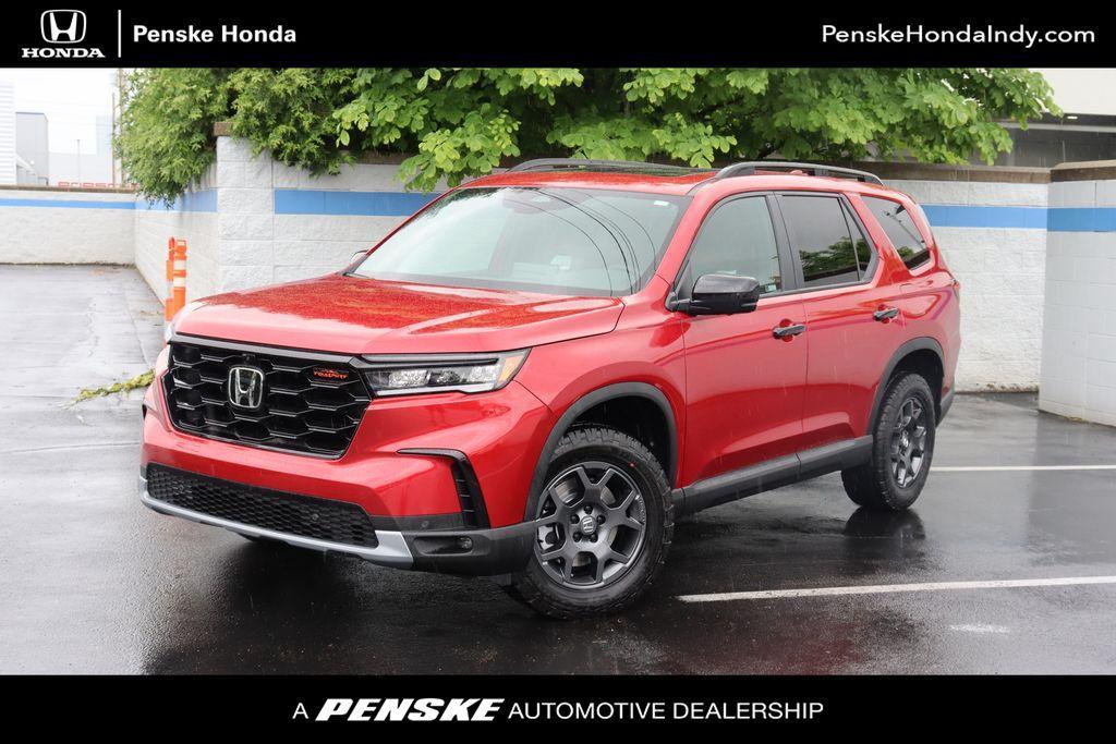 new 2025 Honda Pilot car, priced at $48,588
