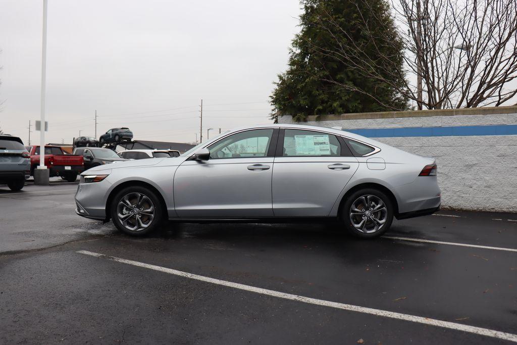 new 2025 Honda Accord Hybrid car