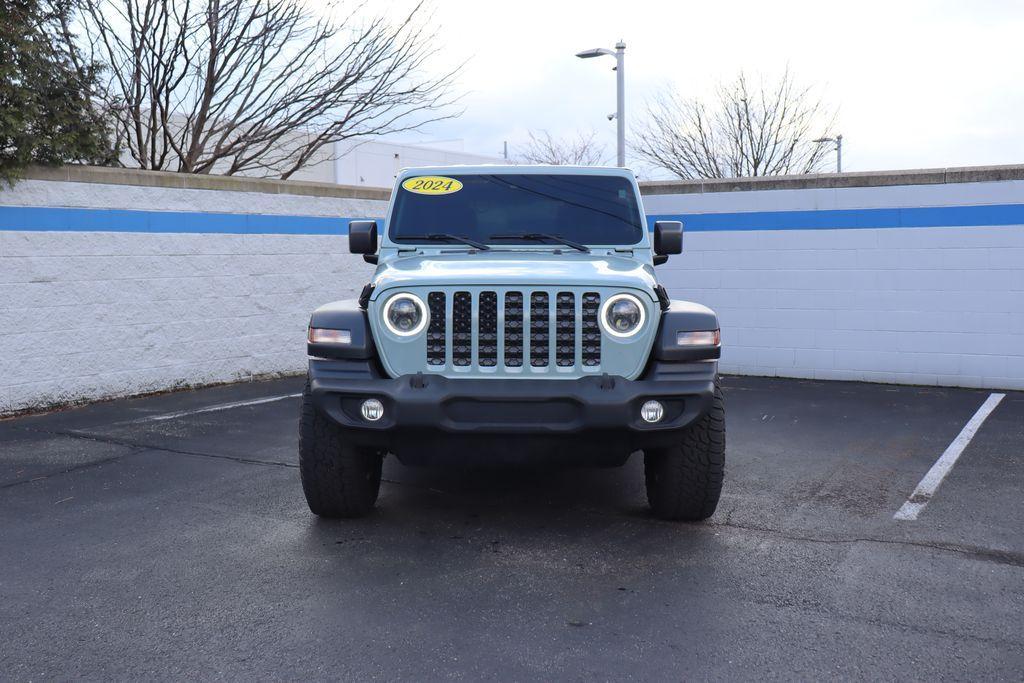 used 2024 Jeep Wrangler car, priced at $32,402