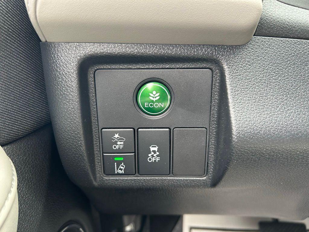 used 2022 Honda HR-V car, priced at $23,491