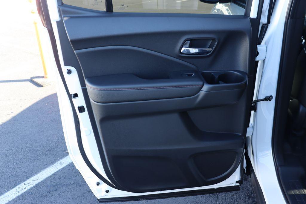 new 2025 Honda Ridgeline car, priced at $44,939