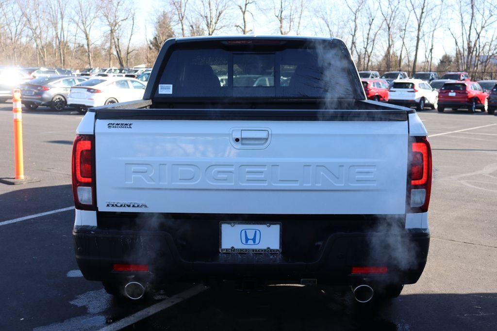 new 2025 Honda Ridgeline car, priced at $44,939