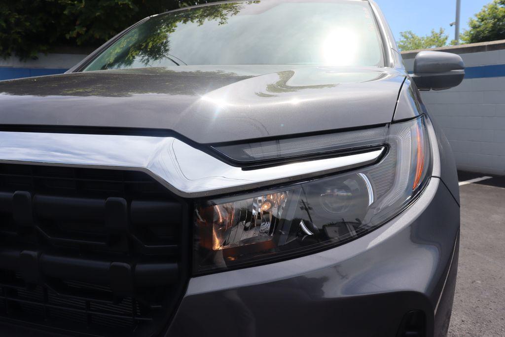 new 2025 Honda Ridgeline car, priced at $42,041