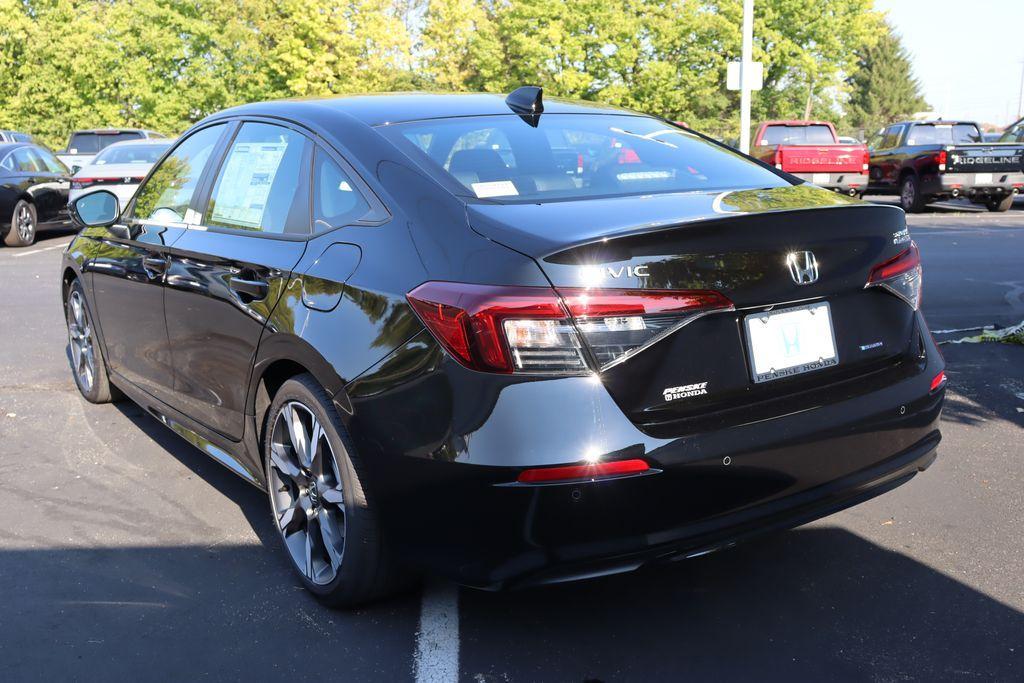 new 2025 Honda Civic Hybrid car