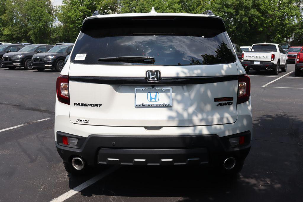 new 2025 Honda Passport car, priced at $44,132