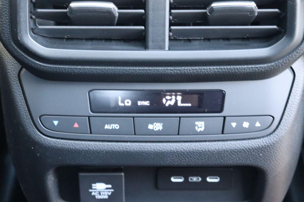 used 2025 Honda Pilot car, priced at $50,895