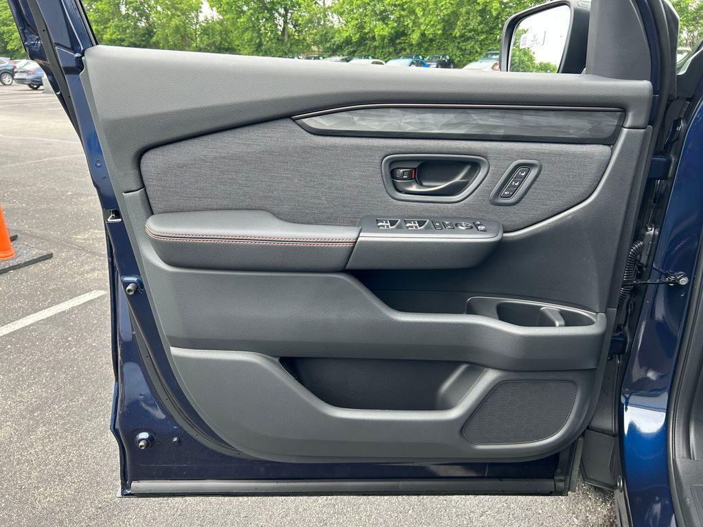 new 2026 Honda Passport car, priced at $47,042