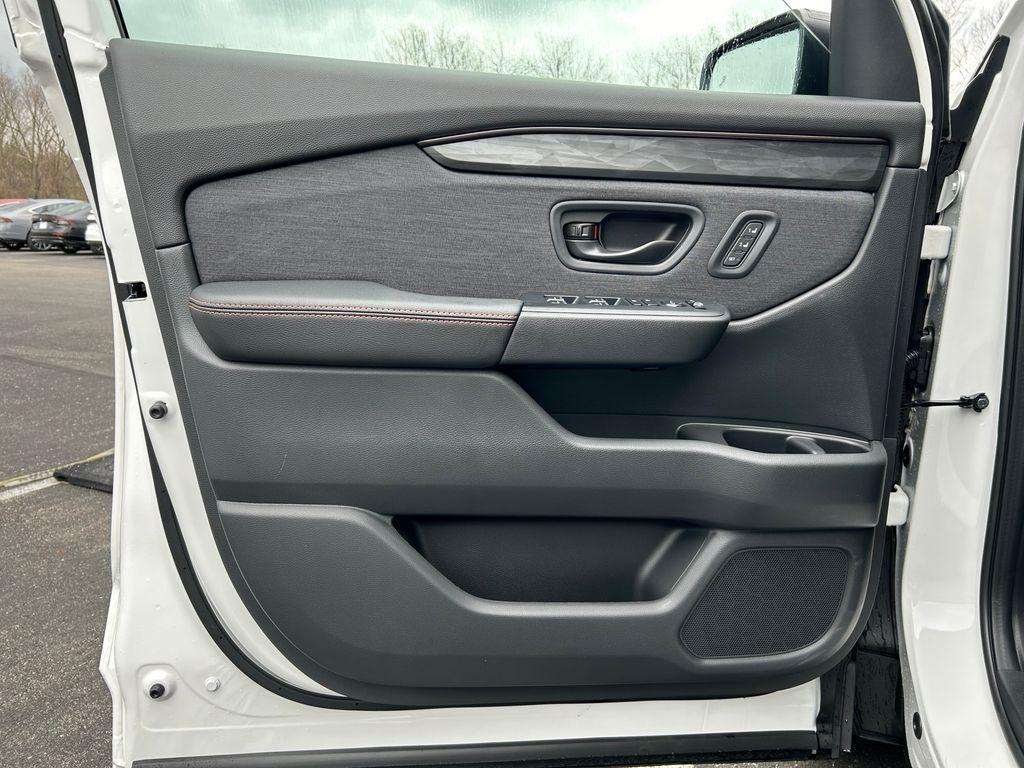new 2026 Honda Passport car, priced at $47,660
