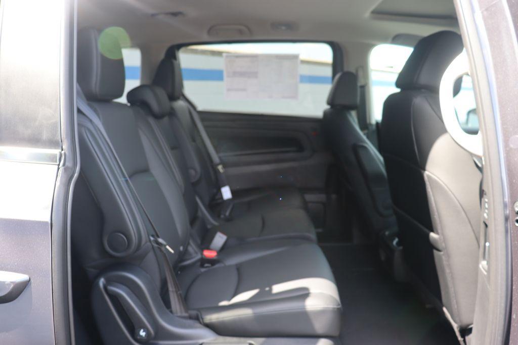 new 2025 Honda Odyssey car, priced at $42,670
