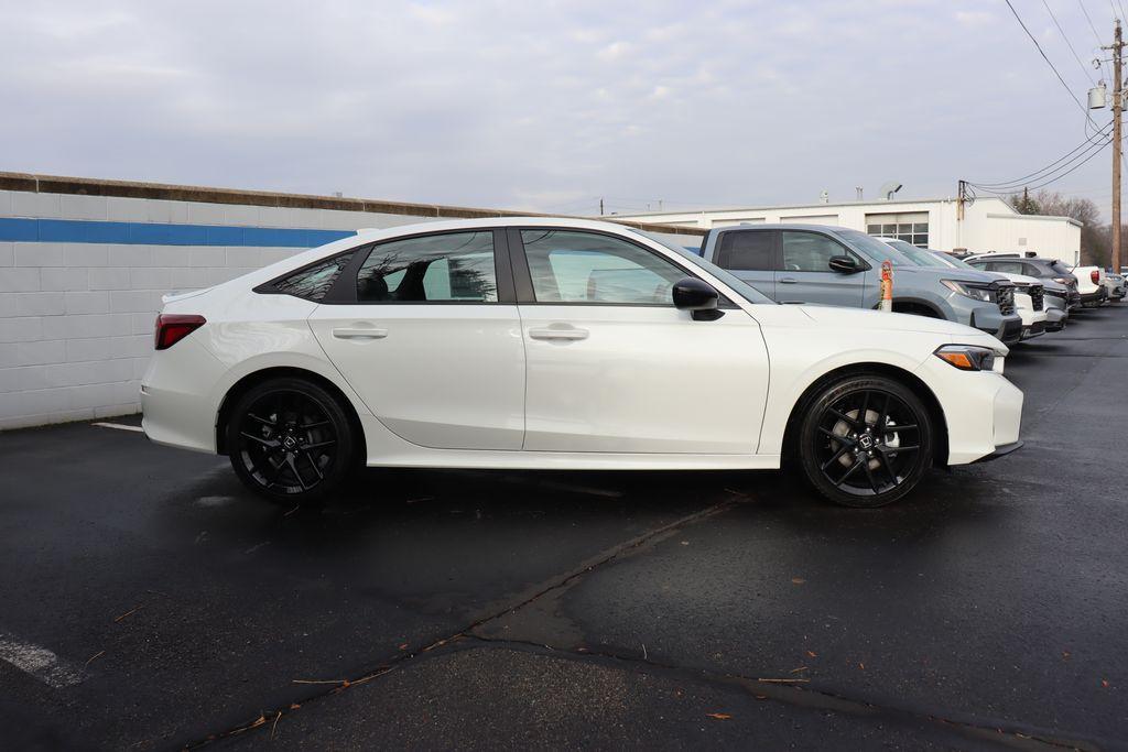 new 2025 Honda Civic Hybrid car
