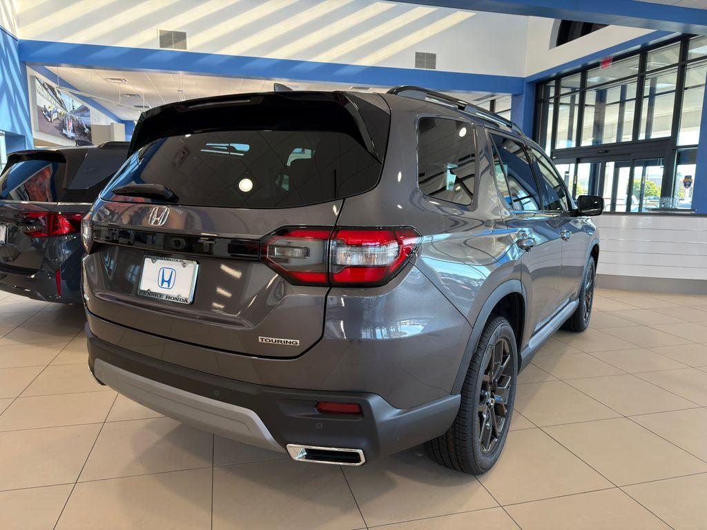 new 2025 Honda Pilot car, priced at $48,839