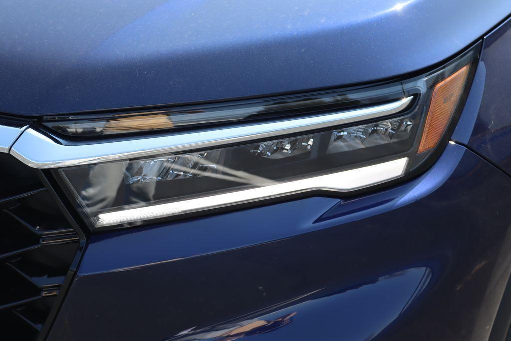 new 2025 Honda Pilot car, priced at $47,376