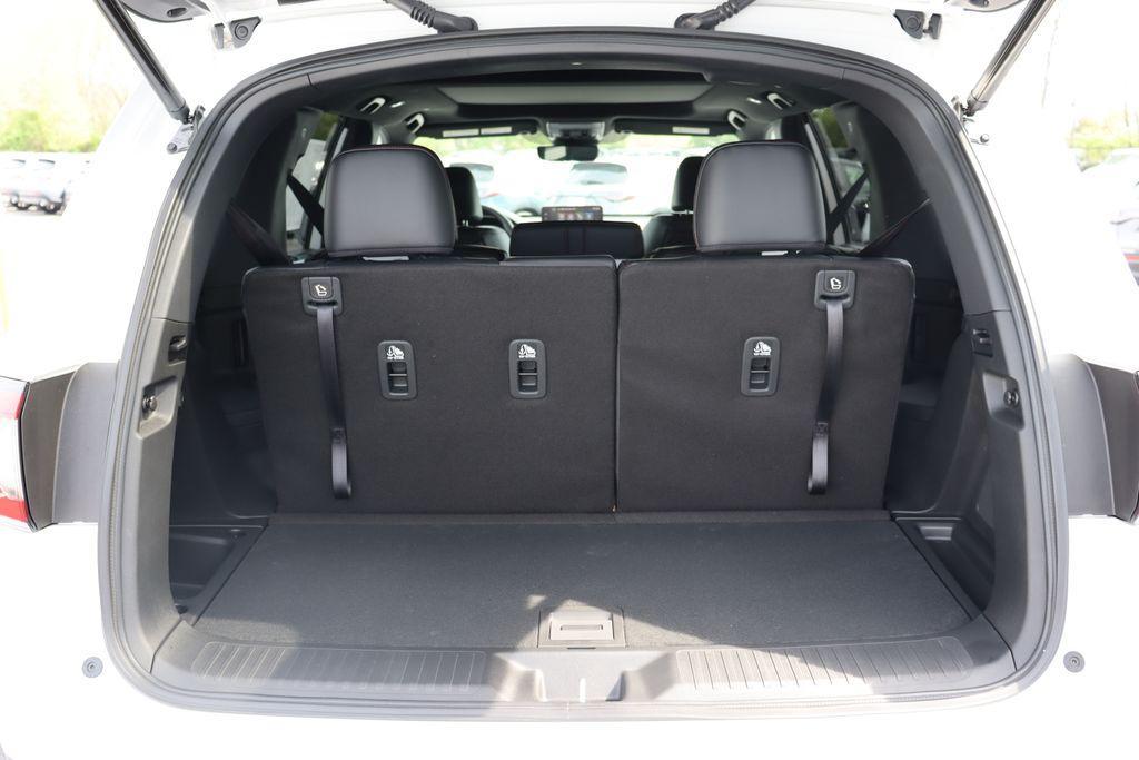 new 2025 Honda Pilot car, priced at $52,127