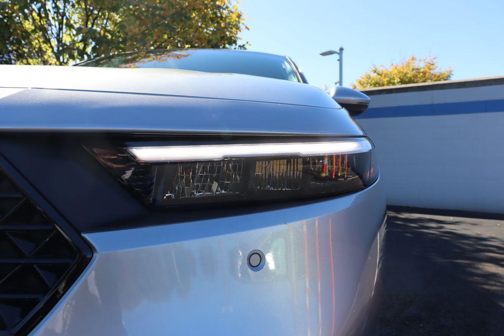 new 2025 Honda Accord Hybrid car, priced at $37,766
