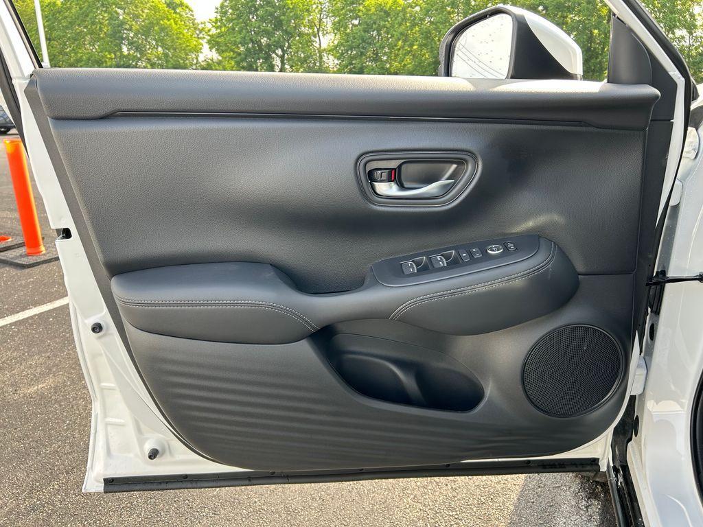 new 2026 Honda HR-V car, priced at $31,998