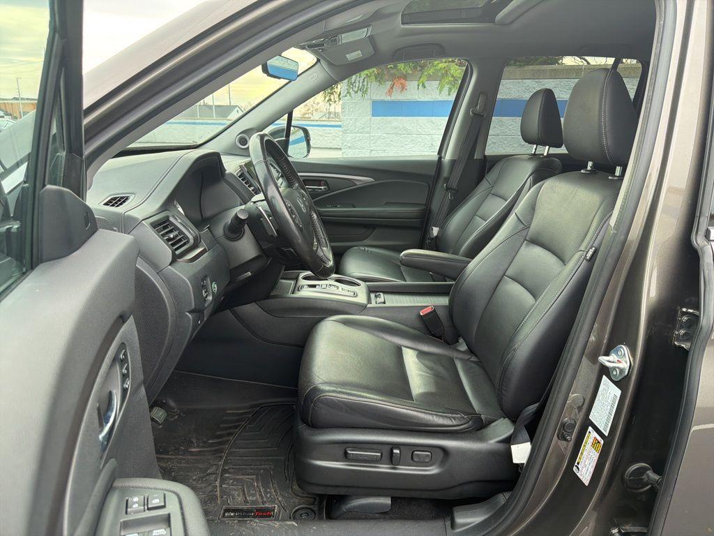 used 2022 Honda Ridgeline car, priced at $31,492