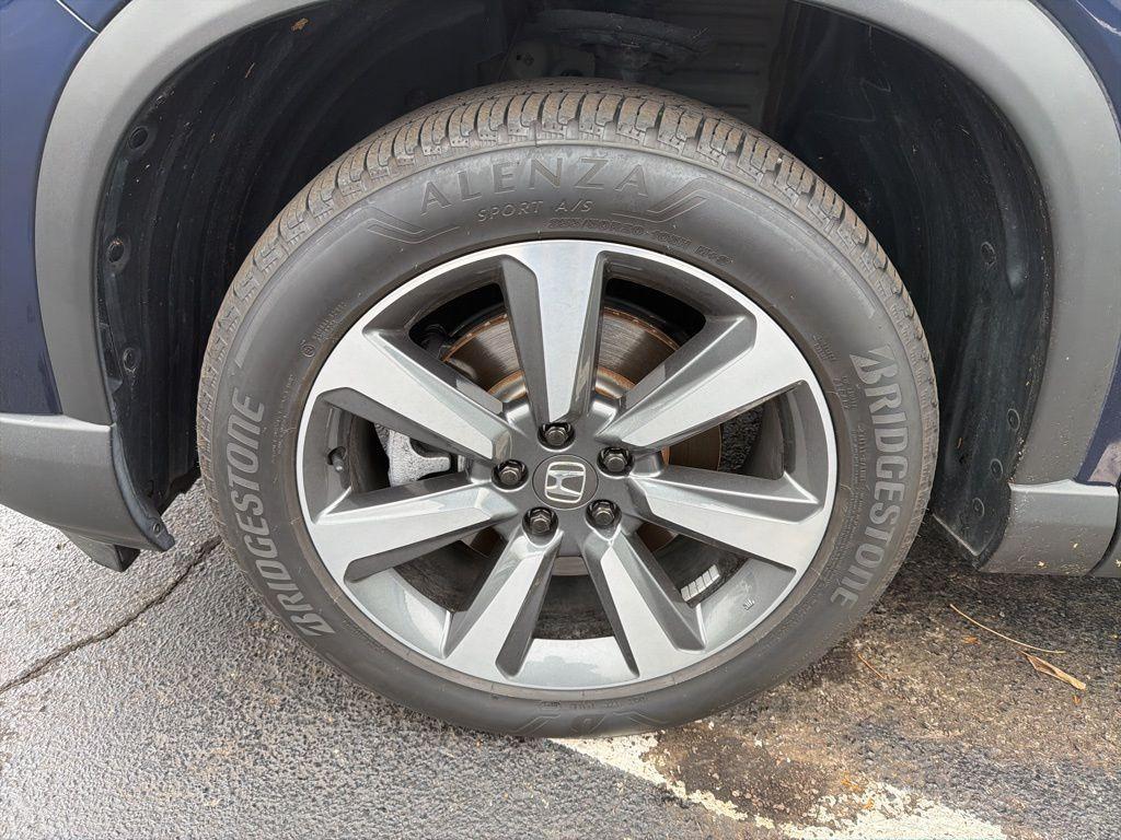 used 2024 Honda Pilot car, priced at $45,491