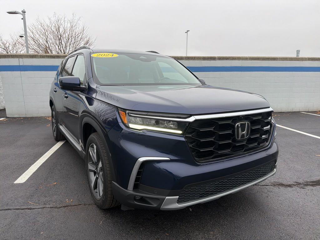 used 2024 Honda Pilot car, priced at $45,491