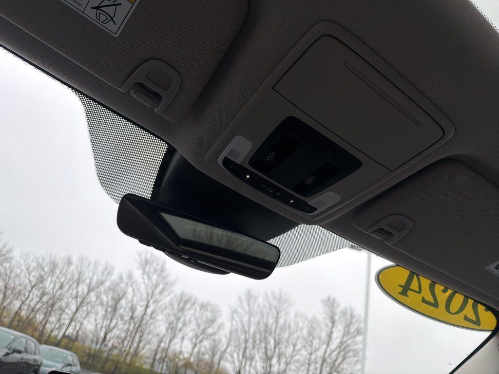 used 2024 Honda Pilot car, priced at $45,491