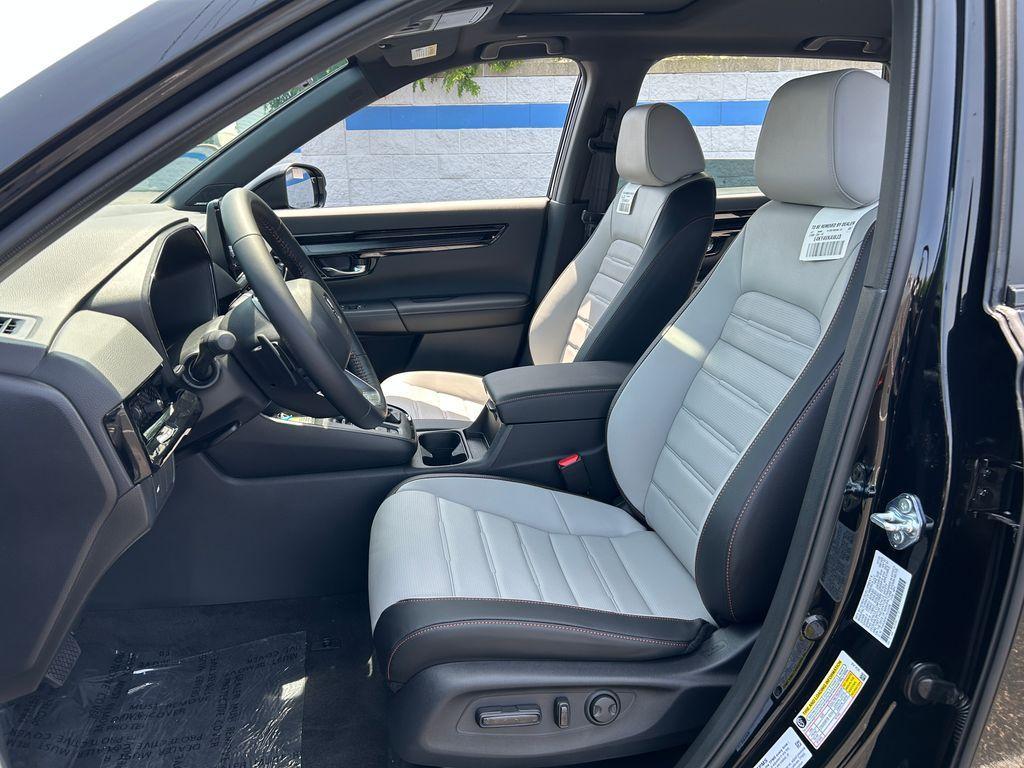 new 2026 Honda CR-V Hybrid car, priced at $41,845