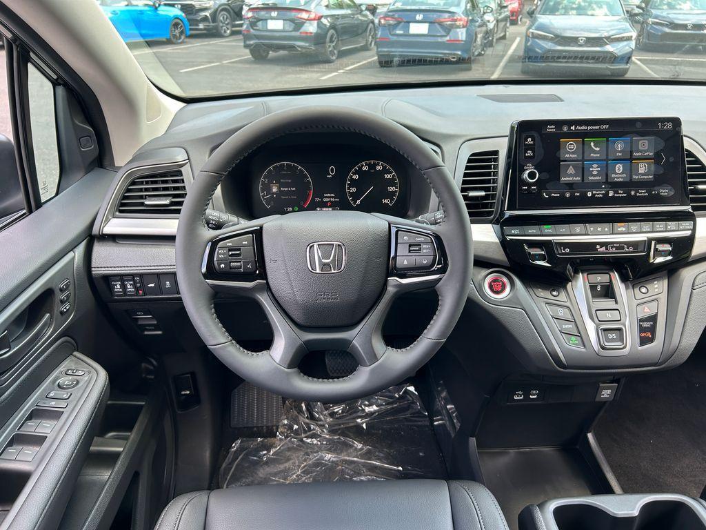 new 2026 Honda Odyssey car, priced at $42,365