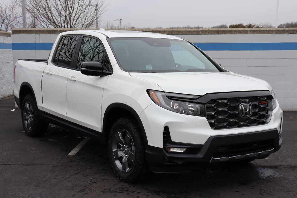 new 2025 Honda Ridgeline car, priced at $44,489