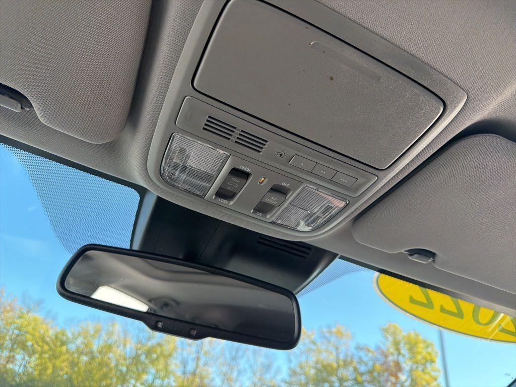 used 2022 Honda CR-V car, priced at $30,493