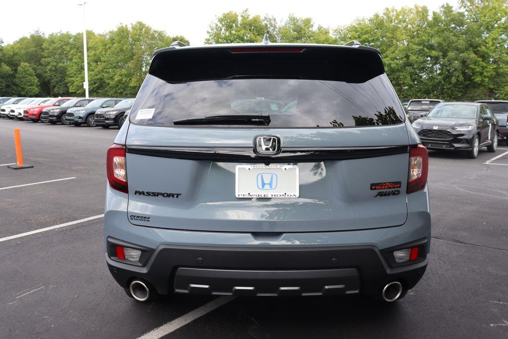 used 2025 Honda Passport car, priced at $43,500