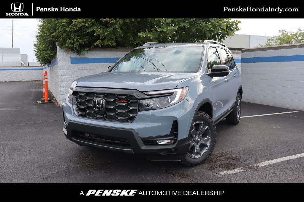 used 2025 Honda Passport car, priced at $43,500