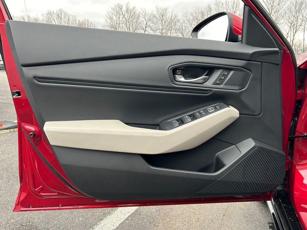 new 2025 Honda Accord Hybrid car, priced at $34,850