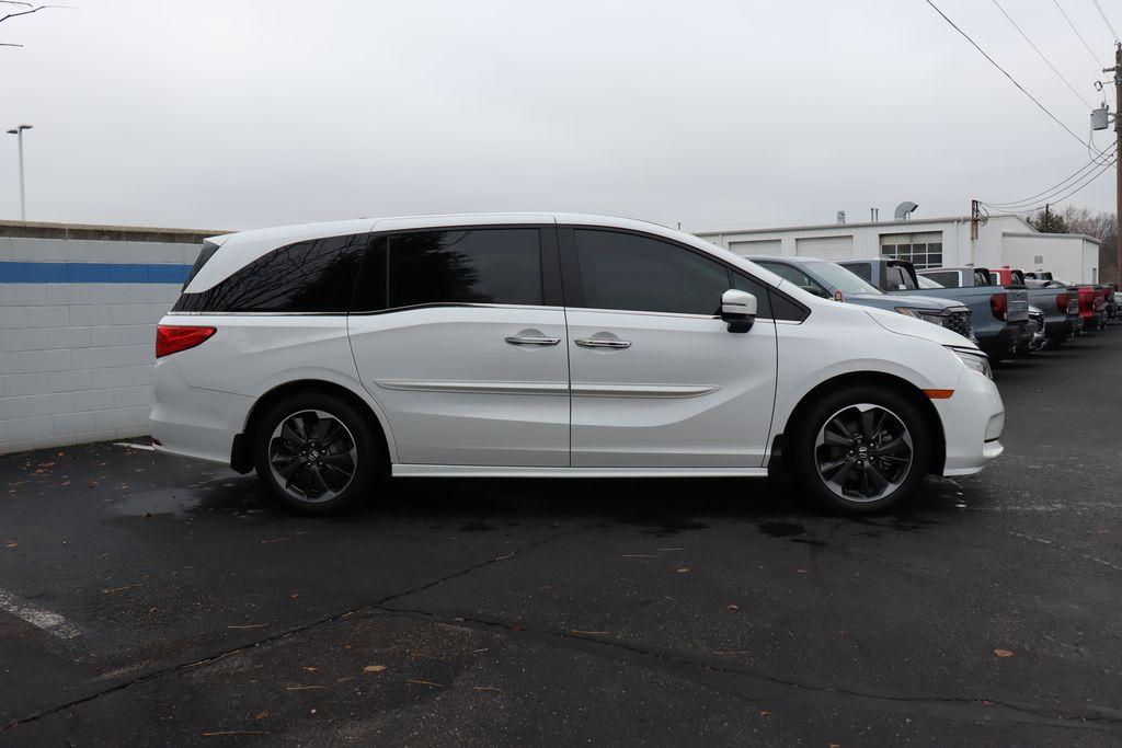 used 2024 Honda Odyssey car, priced at $44,212