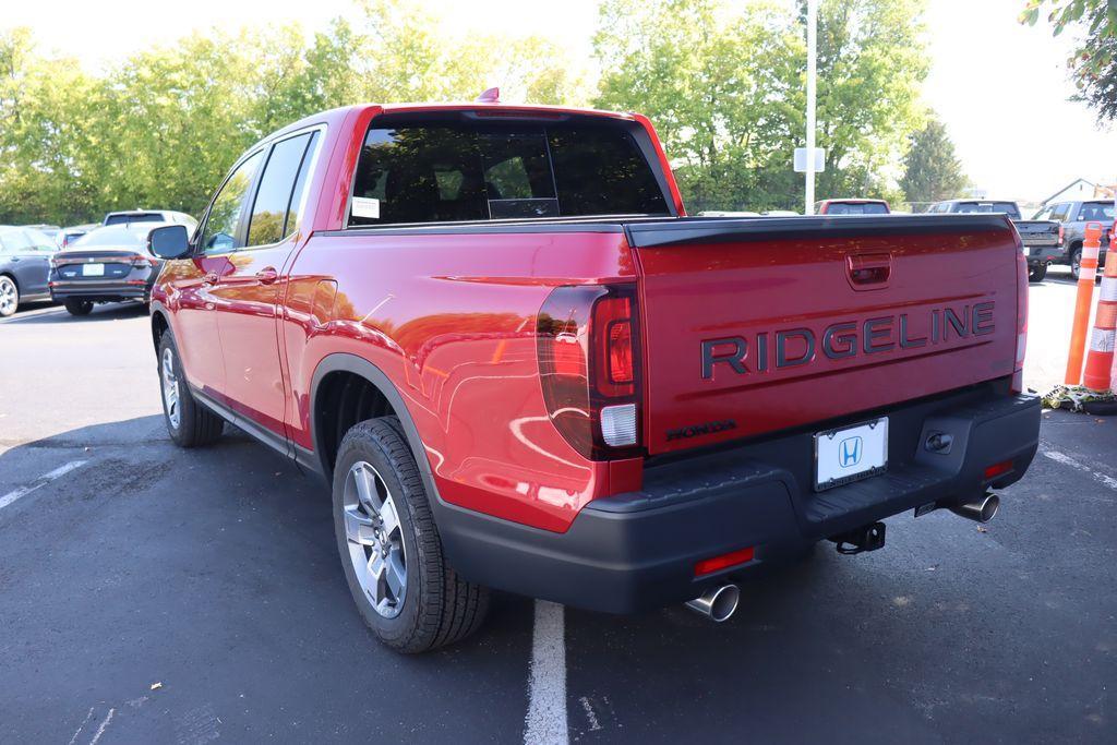 new 2025 Honda Ridgeline car, priced at $42,468