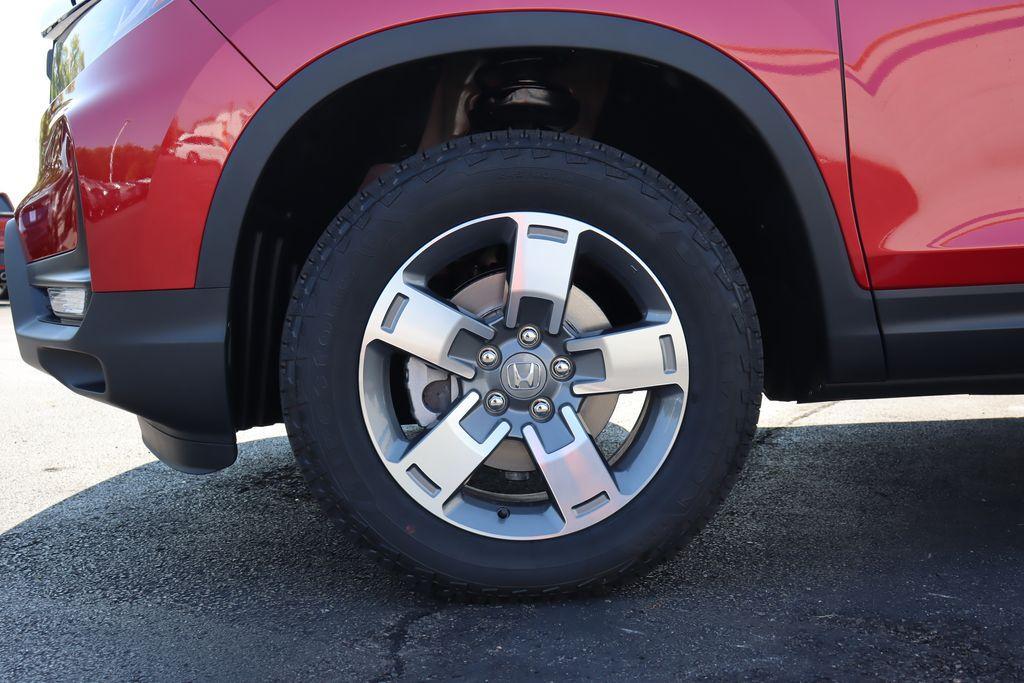 new 2025 Honda Ridgeline car, priced at $42,468