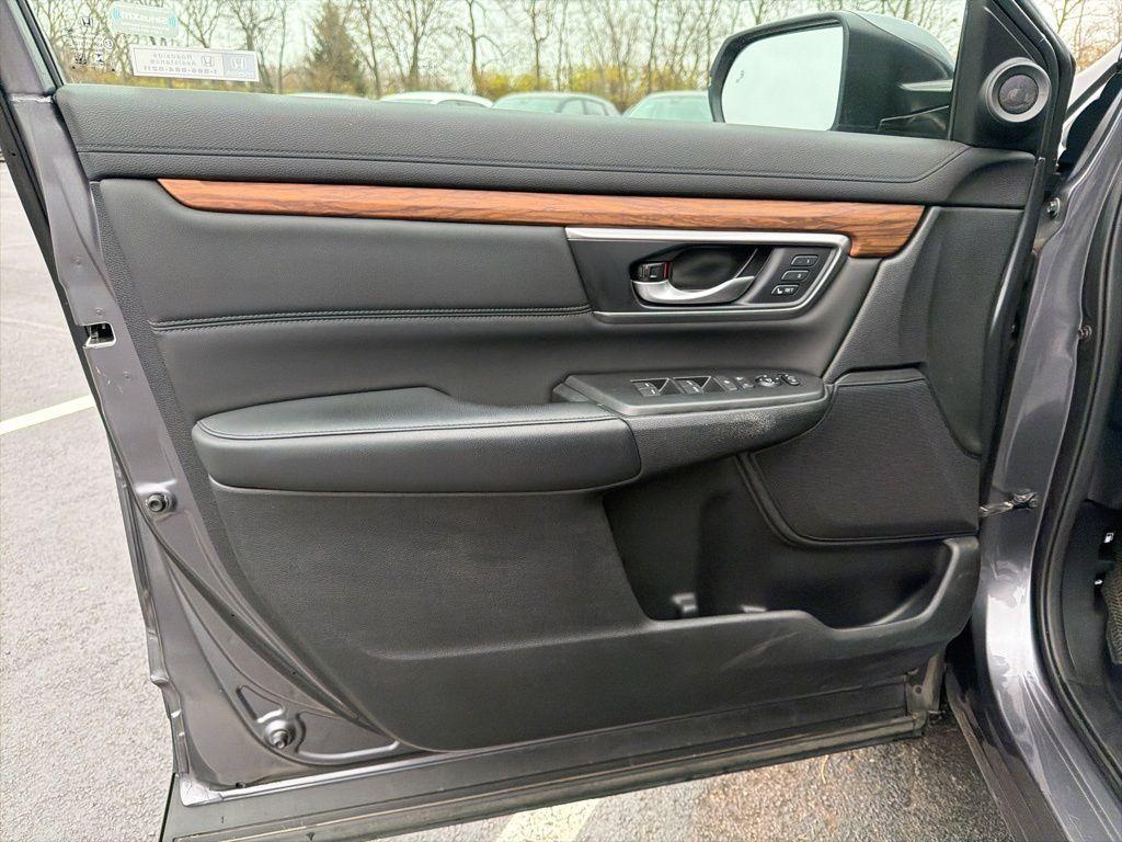 used 2021 Honda CR-V car, priced at $23,792