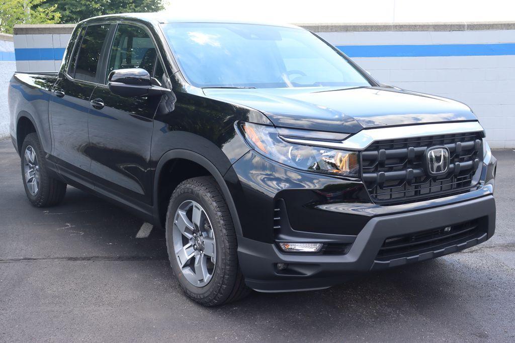 new 2025 Honda Ridgeline car, priced at $42,041