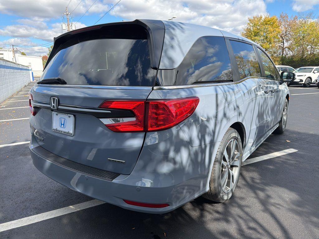 used 2024 Honda Odyssey car, priced at $39,692