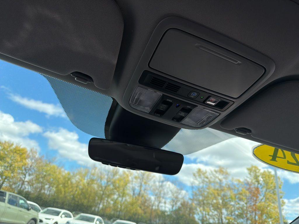 used 2024 Honda Odyssey car, priced at $39,692