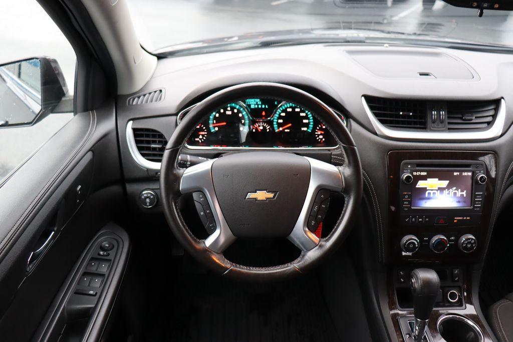 used 2015 Chevrolet Traverse car, priced at $9,864