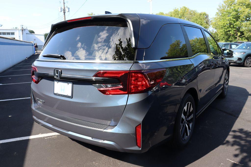 new 2025 Honda Odyssey car, priced at $42,170